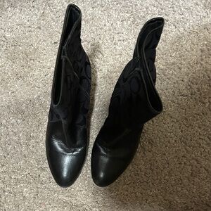 Coach Melinda black ladies ankle boots size 61/2